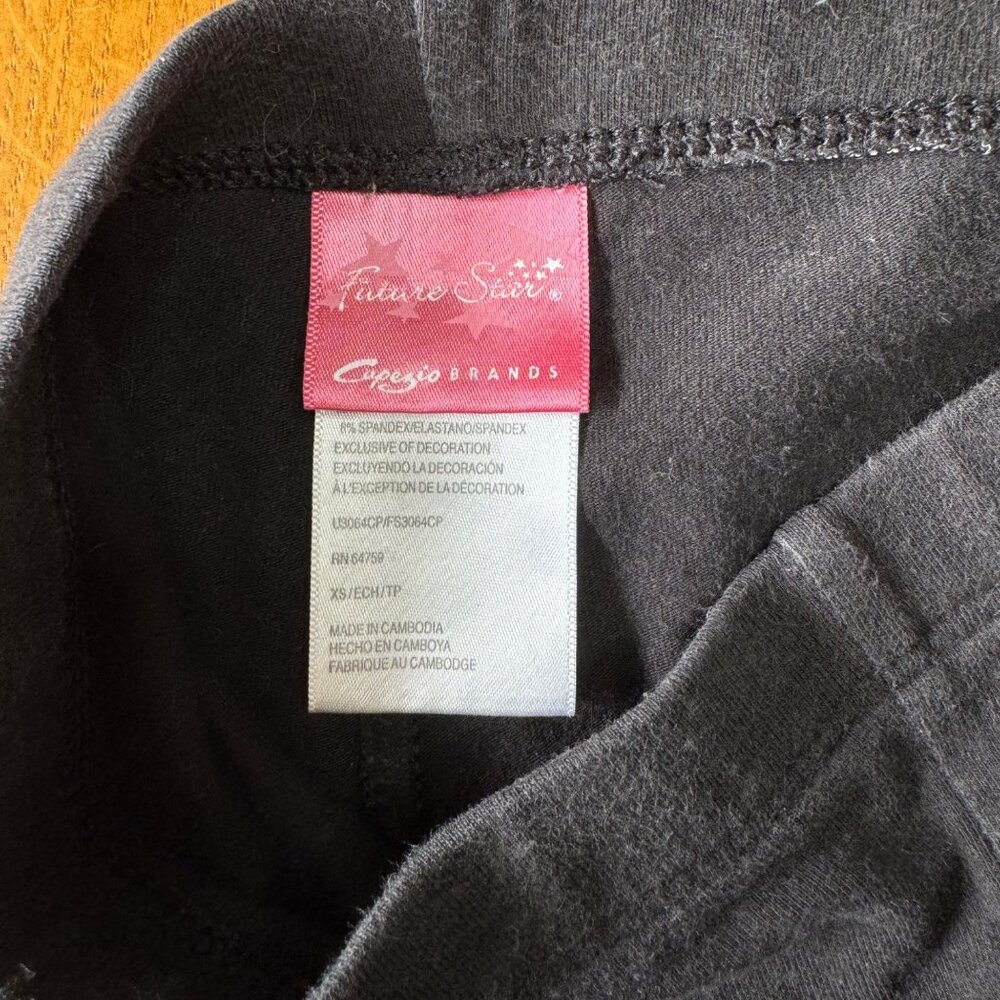 CAPEZIO Future Star Dance Shorts Girls XS Black Gymnastics Somersault Short Girl - Picture 4 of 4